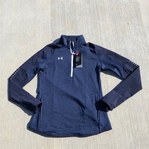 women’s Under Armour pullover